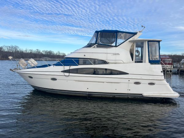 2001 - Carver 396 Motor Yacht - Image 2