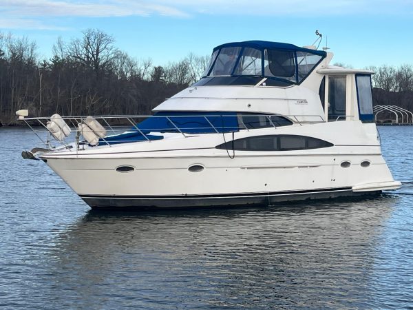 2001 - Carver 396 Motor Yacht