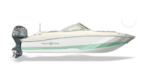 2025 - NauticStar 203 DC Deck - Image 2