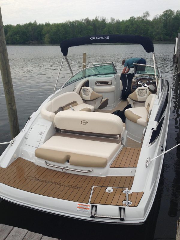 2013 - Crownline Eclipse E4 - Image 2