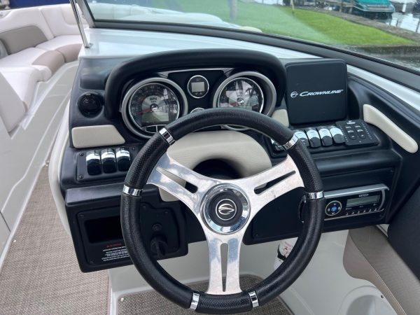 2015 - Crownline 285 SS - Image 7