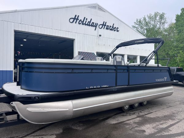 2025 - Viaggio Lago V 22U Tritoon w/Merc 150