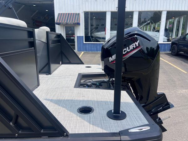 2025 - Viaggio V 20U Pontoon - Image 7