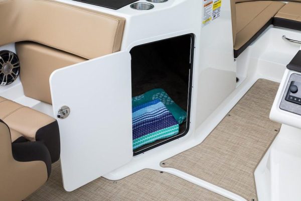 2020 - Sea Ray SPX 210 - Image 12