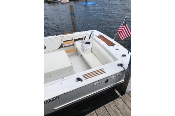 1972 - Chris-Craft Lancer 23 - Image 11