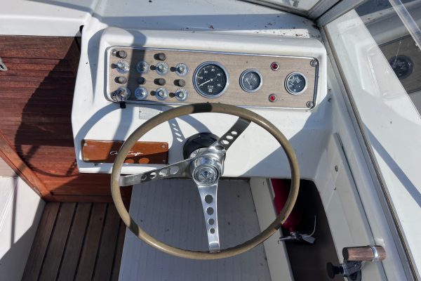 1972 - Chris-Craft Lancer 23 - Image 14