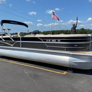 2015 - Misty Harbor 2685SU Tri Toon