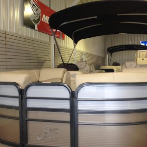 2016 - Misty Harbor 2285 Biscayne Bay RL